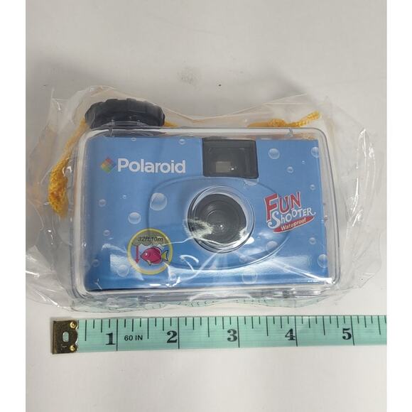 Polaroid Fun Shooter Sealed Waterproof One Time Use Disposable Camera - Picture 1 of 6